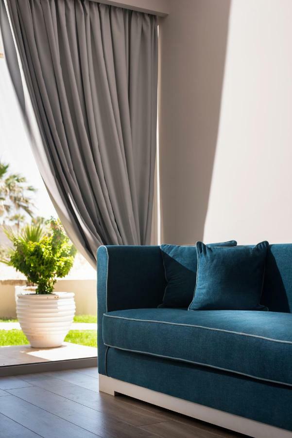 Ammos Boutique Apartments & Suites 玛利亚 外观 照片